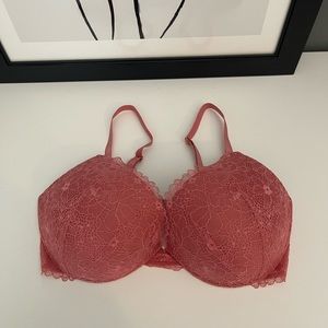 Victoria’s Secret lace bra